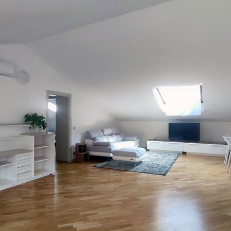 Loft La Colomba Apartment Бобио Екстериор снимка